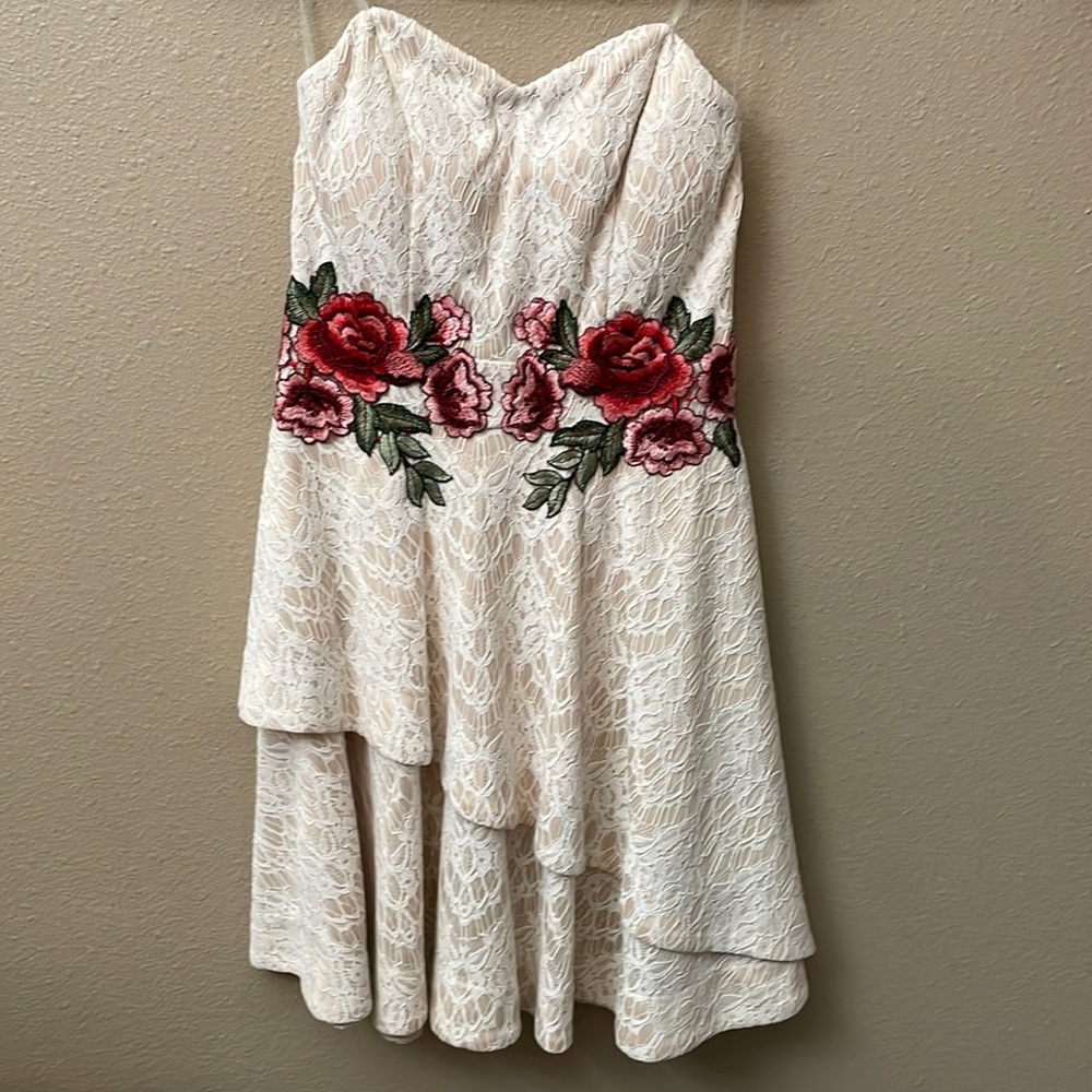 Strapless Nude/Ivory Dress